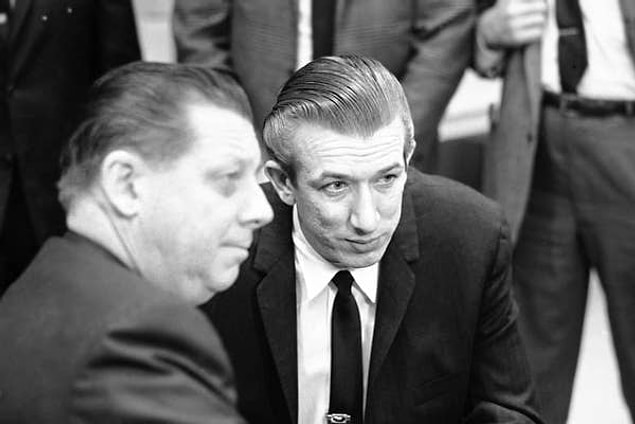 19. Richard Speck, Illinois'de aynı evde yaşayan 8 hemşireye işkence edip öldüren bir seri katildir. Kızlardan birine de tecavüz etmiştir.