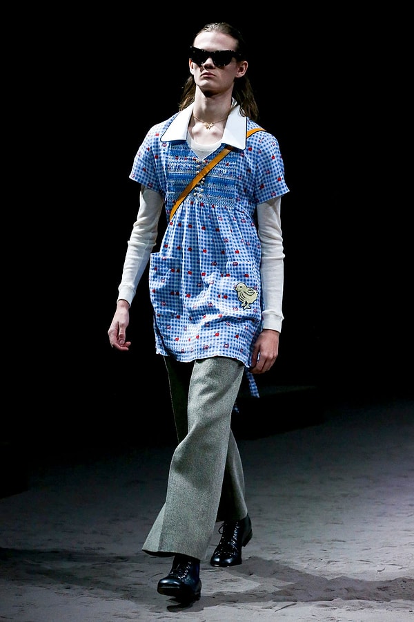 Правда... то, что мы называем платьем, на сайте бренда определяются как длинные рубашки.