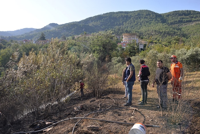 Hatay’da Yangınla Mücadele Eden Köylüler: Korkudan Gözümüze Uyku Girmedi