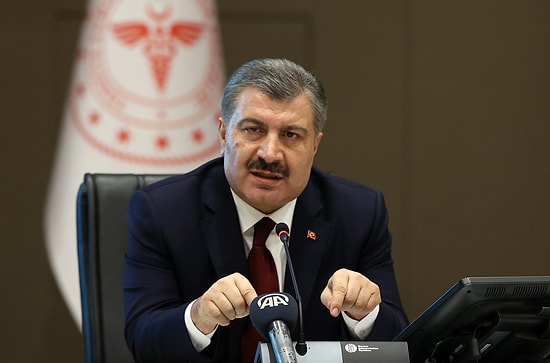 Fahrettin Koca: 'Bu Ayın 15'inden İtibaren Bütün Rakamları Açıklayıp Bildireceğiz'