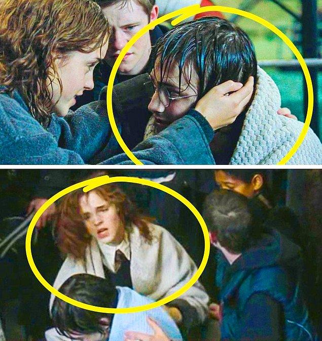 19. Harry Potter ve Ateş Kadehi'nde Hermione'nin ıslak bir şekilde Harry'yi bir battaniyeye sardığını görüyoruz ancak sonraki sahnede Hermione'yi kuru bir şekilde izliyoruz.