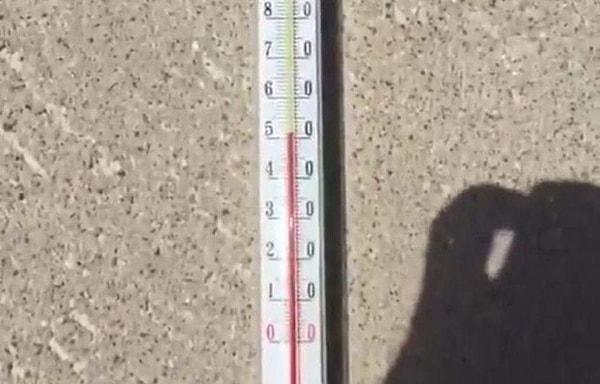 1. Mersin'de sıradan bir termometre: 52 Derece