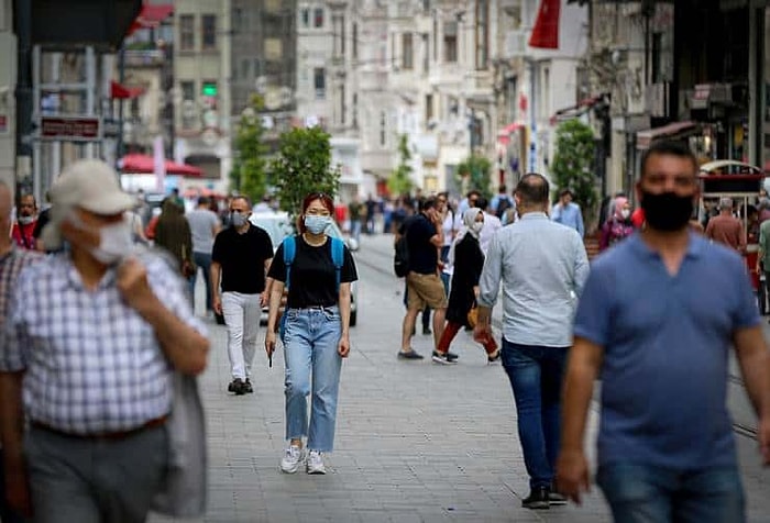 Bilim Kurulu Üyesi Turan: İstanbul'da Artışın Nedeni Tatil Dönüşleri