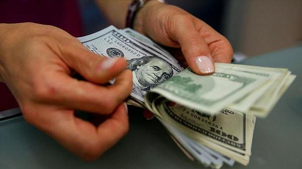 Merkez Bankası'nın faiz kararı sonrası dolar atağa kalktı