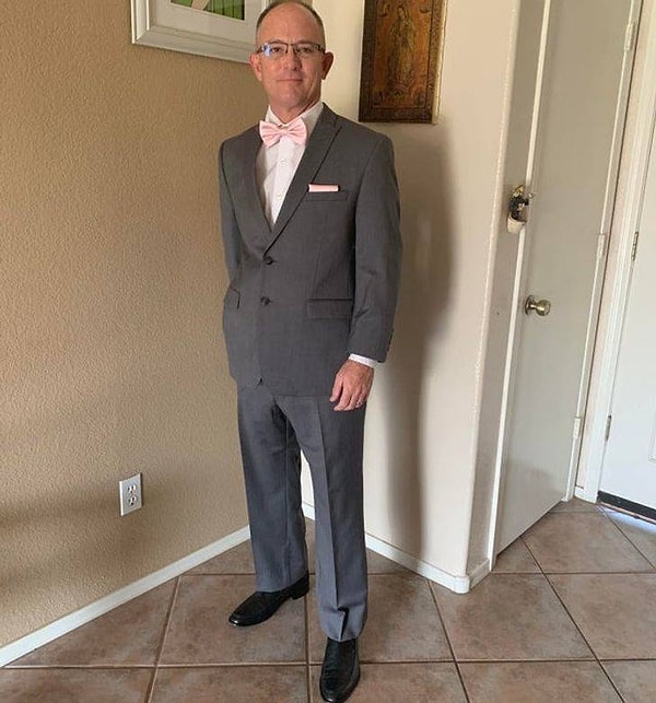 2. Костюм от Calvin Klein и пара обуви от John Varvatos всего за 16$ - вот это удачно прибарахлился!