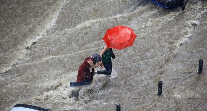 Meteoroloji Uyardı: Dolu, Sel ve Hortum Geliyor