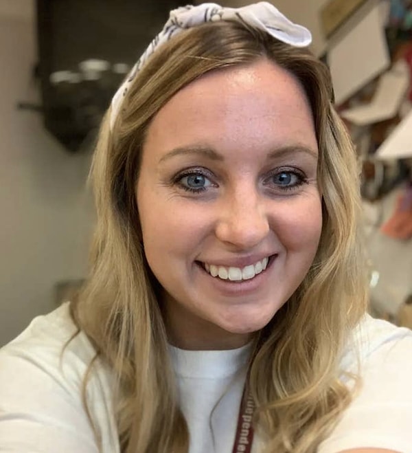 Каждый год, во время последней части ее учебного курса, ученики Брук получают полное и подробное объяснение ВСЕГО, что происходит во время родов.