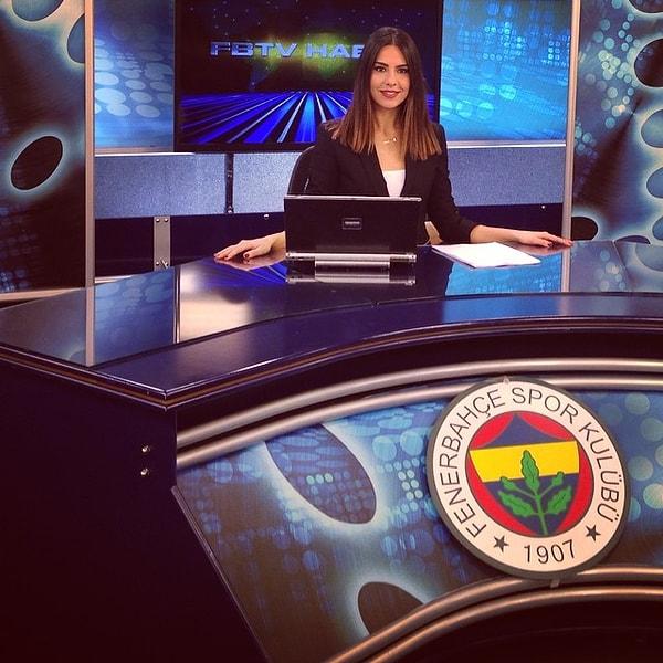 Lisans eğitimini tamamladıktan sonra spikerlik-sunuculuk eğitimi alan Kemer, 2014'te Fenerbahçe TV'de çalışmaya başladı.