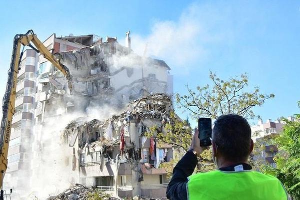 "Depremin İzmir'e uzaklığı 70 kilometreydi"