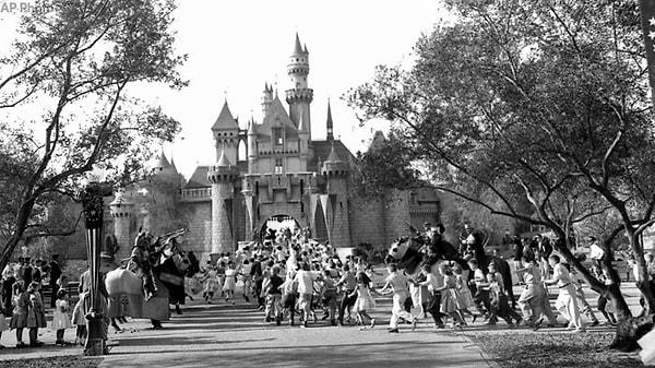 13. Disneyland, 1955: