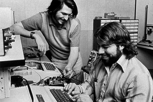 30. Apple, 1976: