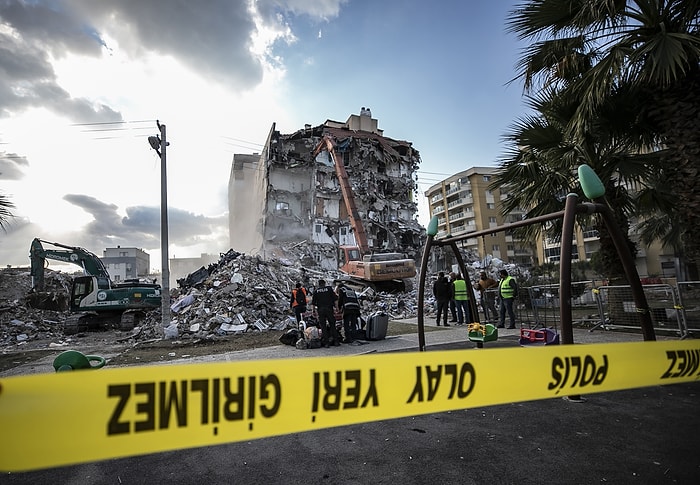 Deprem Soruşturması: İzmir'de Müteahhitlerin de Aralarında Bulunduğu 7 Kişi Tutuklandı