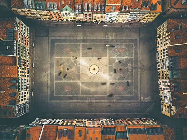 25. Финалист конкурса "Жизнь в условиях COVID-19": Сердце Варшавы