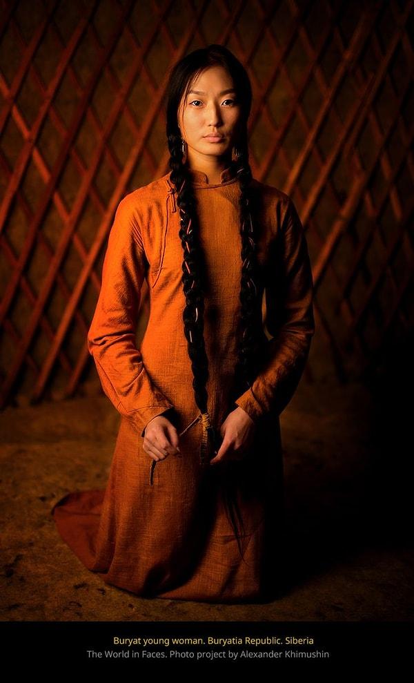 1. "Bu Sibirya'dan Buryat yerli bir genç kız, adı Aryuna."
