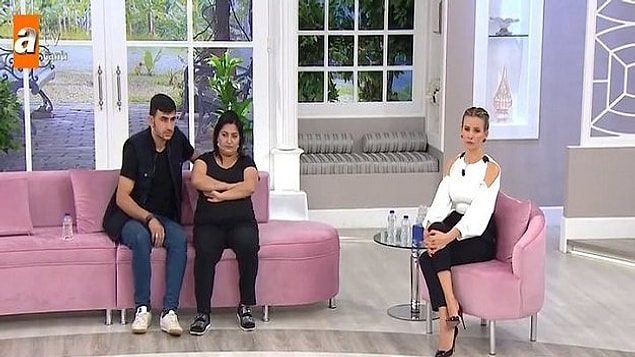Konuları çözülme olasılığına göre seçiyorlarmış. Bir polisiye izlediğimiz için bu çok normal çünkü hikayenin çözülebilir olması seyirci için cezbedici bir unsur.