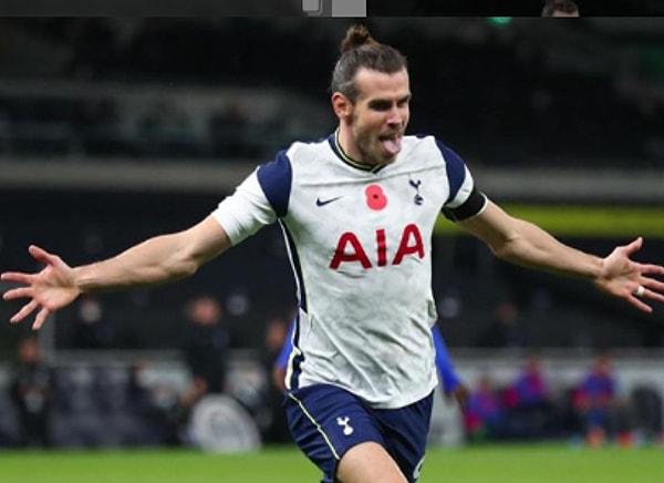 Tottenham'ın Galli oyuncusu Gareth Bale lüks araba koleksiyonunu takım arkadaşlarına göstermekten çekinmiyor.
