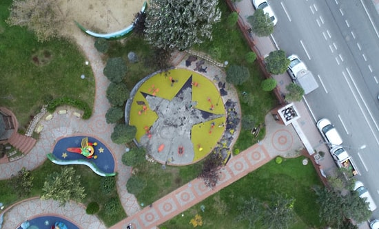 Küçükçekmece Belediye Başkan Yardımcısı ve Park Bahçeler Müdürü Görevinden Uzaklaştırıldı