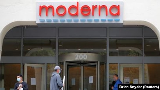 Еще один кандидат на вакцину против коронавируса от Moderna показал эффективность почти на 95%