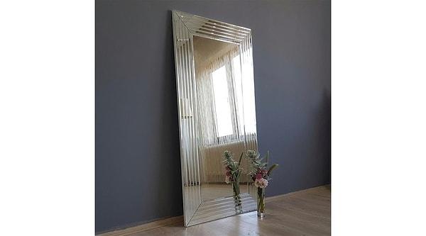 12. Aynalar evinizi çok daha geniş gösterirken dekorasyonunuza da modern bir hava katar.