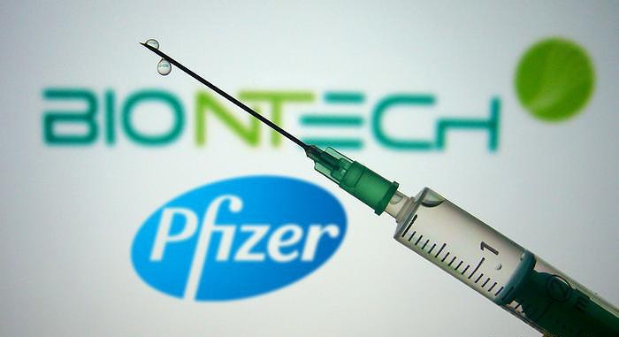 Pfizer, Kovid-19 Aşısının Acil Kullanımı İçin Başvuruda Bulundu