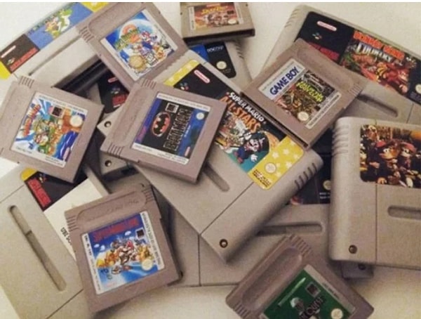 14. Коллекция дискет Gameboy