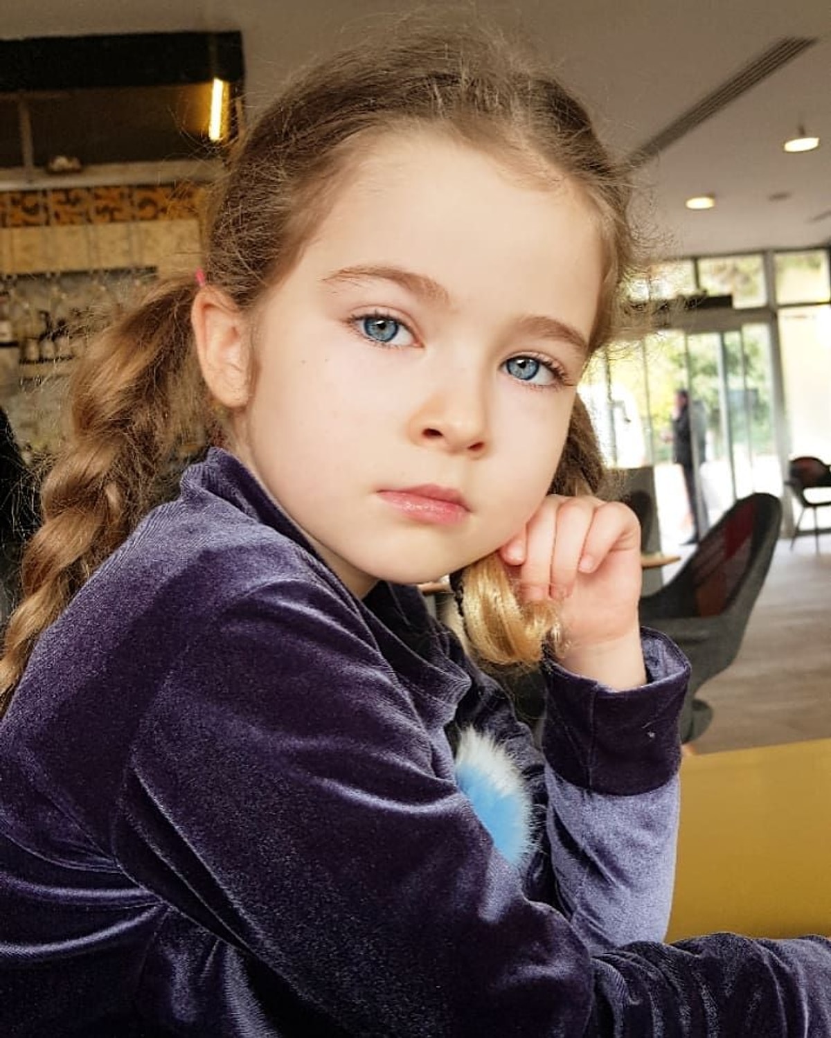 Эбрар демирбилек 2022. Ebrar alya demirbilek родители. Эбрар алья демирбилек как выглядит сейчас. Эбрар алья демирбилек как выглядит сейчас. Ebrar alya demirbilek родители.