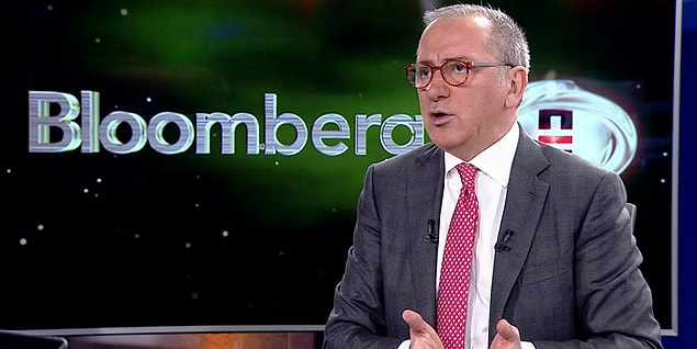'Bunları konuşacağız biz çünkü belki sizin çocuklarınız insan gibi yaşarlar. Sizin çocuklarınız belki başka uluslarının sermayelerinin yanında çalışmak zorunda kalmazlar. Sizin için değil çocuklarınız için konuşuyoruz tamam mı aptallar?'