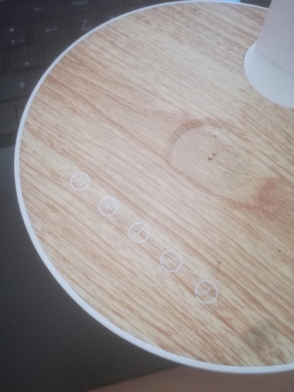 2. «Выключатели на моей лампе - я не вижу и не чувствую их в темноте, поэтому мне нужен свет, чтобы включить мой свет».