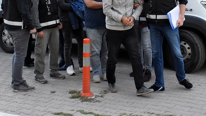 İzmir Merkezli FETÖ'nün TSK ve Emniyet Yapılanmasına Operasyon: 104 Gözaltı