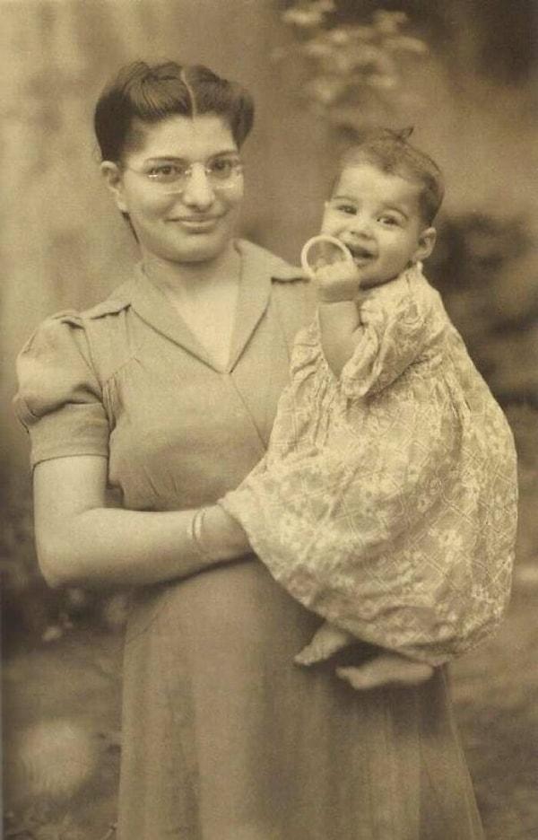 11. Freddie Mercury ve annesi...(1947)