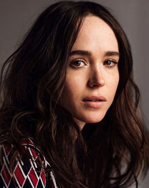 Вскоре после заявления Эллиота, IMDb и Wikipedia заменили в своих записях имя Эллен на Эллиот.