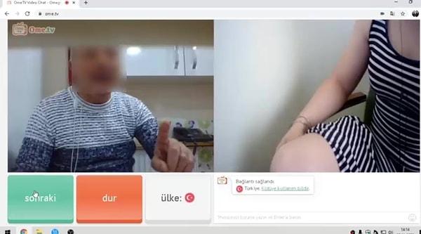 Binlerce insanın takıldığı ve video-chat yaptığı Omegle'da bir dayı, kadınla eşleşince eşleşmeyi kaldırmaması için yalvarıyor.
