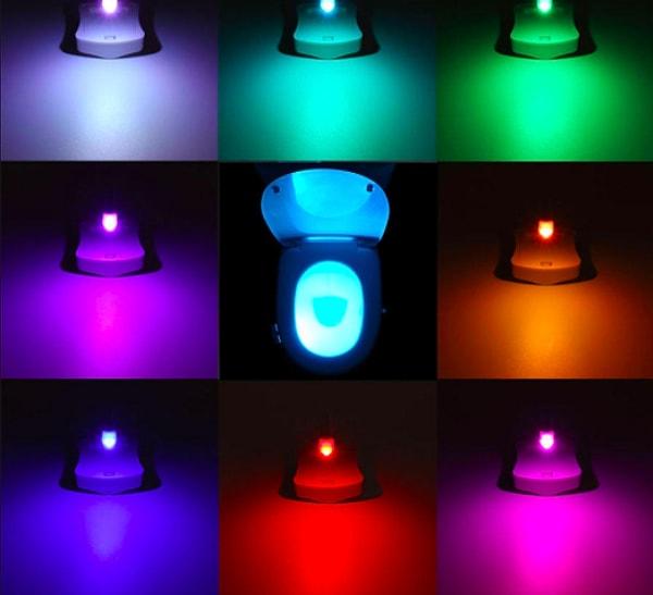 11. Sensörlü klozet ışıkları gayet farklı bir hediye olabilir. Bir deneyin. Çok sevecek!