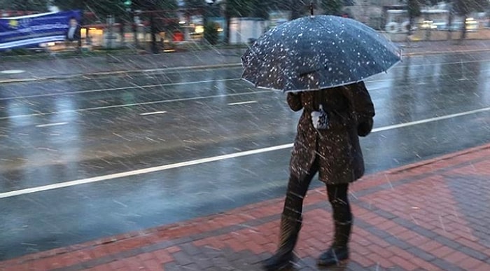 Yurt Genelinde Parçalı Bulutlu Hava Tahmin Ediliyor: 2 İlde Kar Yağışı Uyarısı