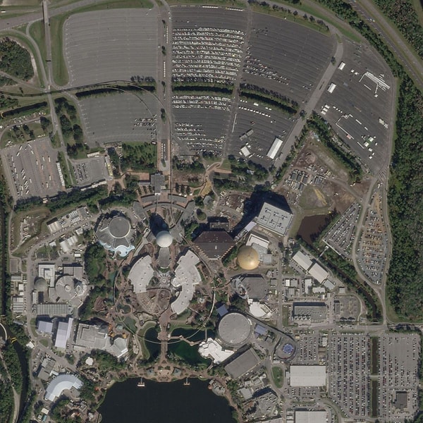 3. Тематический парк «Всемирного центра отдыха Уолта Диснея» Epcot, Флорида, США