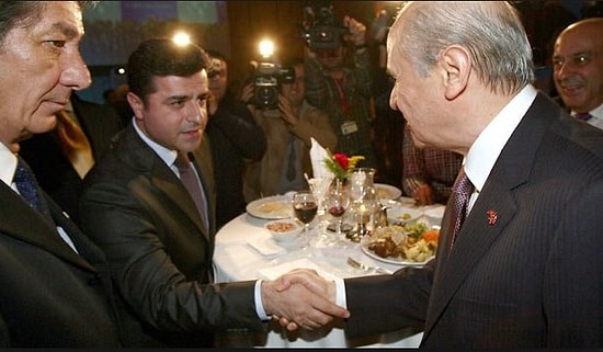 Demirtaş'tan MHP Analizi: 'AKP'yi Adım Adım Bitiriyor'