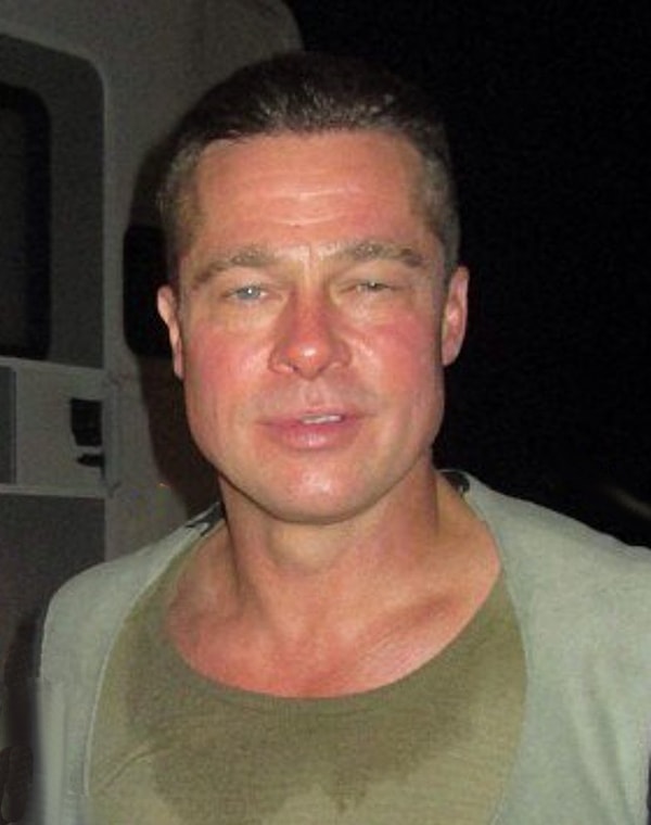 2. В жизни вы тот еще красавчик. Но камера просто издевается над вами!