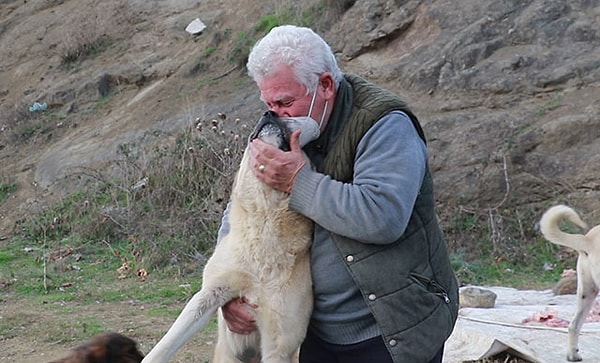 Laborant Veteriner Sağlık Bölümü'nden bu yıl mezun oldu