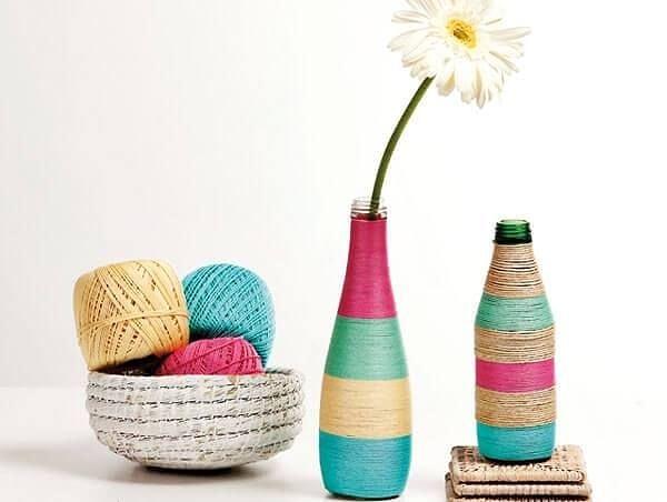 5. Dekorasyon meraklıları için el emeği göz nuru rengarenk vazolar yapın!