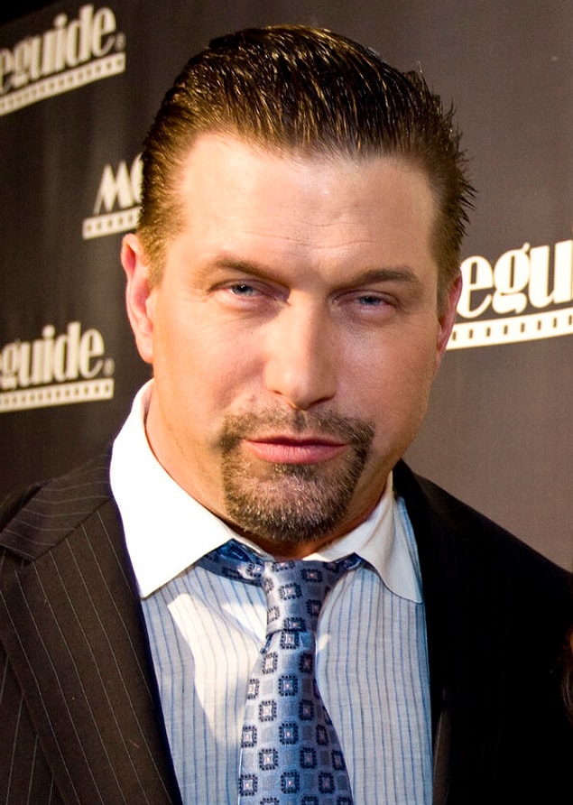 37. Stephen Baldwin'in Hannah Montana dövmesi vardır.