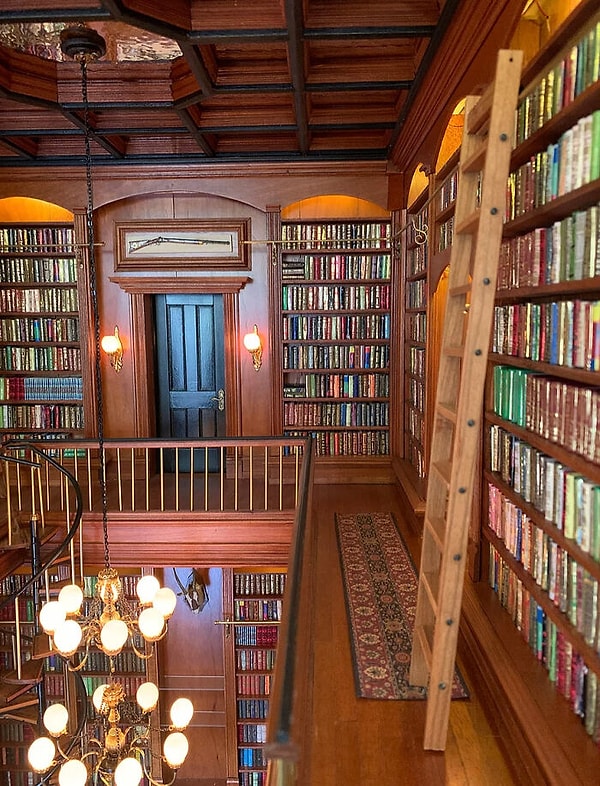 Медно-кессонный потолок с ручной ковкой