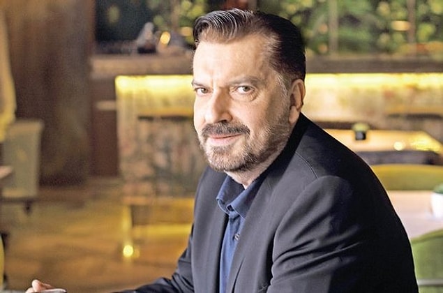 Fakat Hakan Bayrakçı Kovid-19'u mucizevi bir şekilde iyileştiren bir ilaçtan bahsederek herkesi şaşırttı.