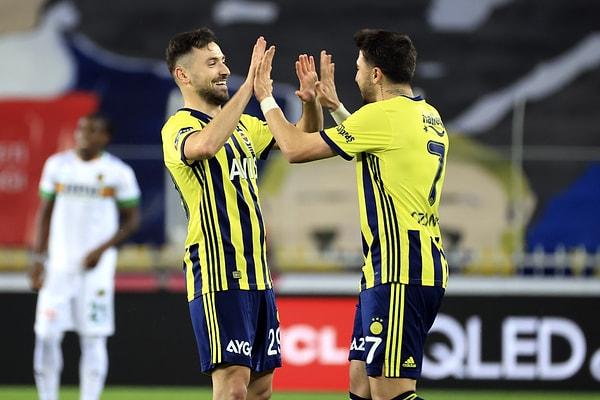 Bu gol Sinan Gümüş'ün Fenerbahçe formasıyla kaydettiği ilk gol oldu.