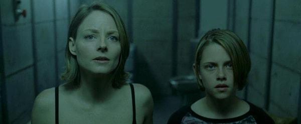 8. Panic Room (2002 - IMDB: 6,8)
