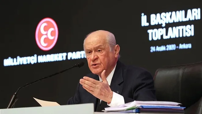 Bahçeli: "Cumhurbaşkanı'na 'Sözde' Demek Milli Egemenlik İlkelerine Hakarettir, Hıyanettir, Hürmetsizliktir"