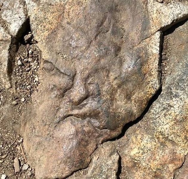 1. Мужчина, не сердитесь вы так на меня!