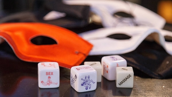 Густаво Хара, генеральный секретарь службы безопасности Мар-дель-Плата, заявил, что пары «уважительно отнеслись к случившемуся и пошутили».