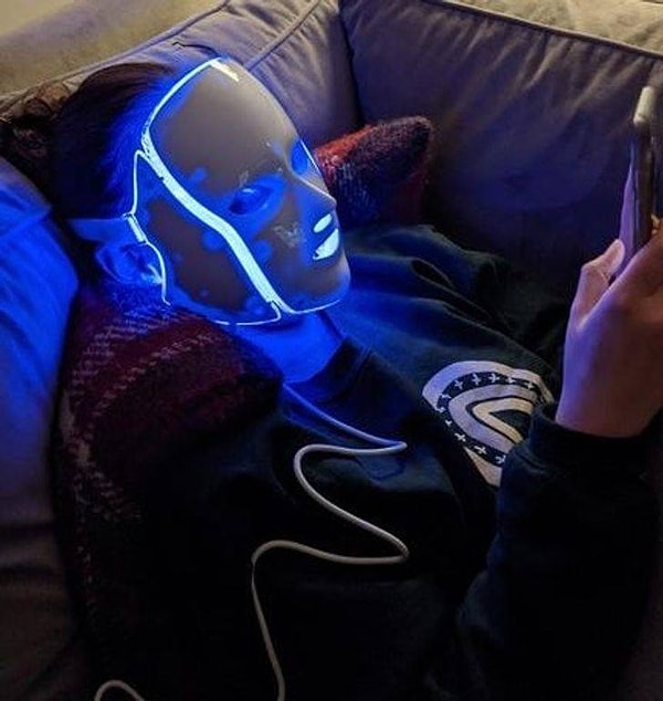 10. "По всем признакам моя жена готова к полету в космос".