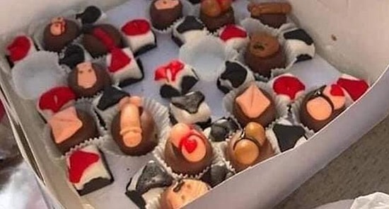 Doğum Günü Pastasını Vajina ve Penis Figürleriyle Süsleyen Kadın Gözaltına Alındı...