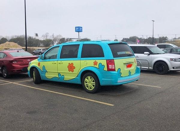 14. "Scooby Doo'nun arabasını buldum!"